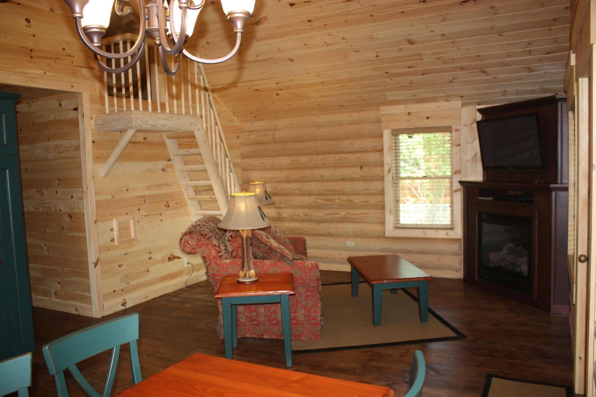 Lake Parlin Lodge & Cabins West Forks Eksteriør billede